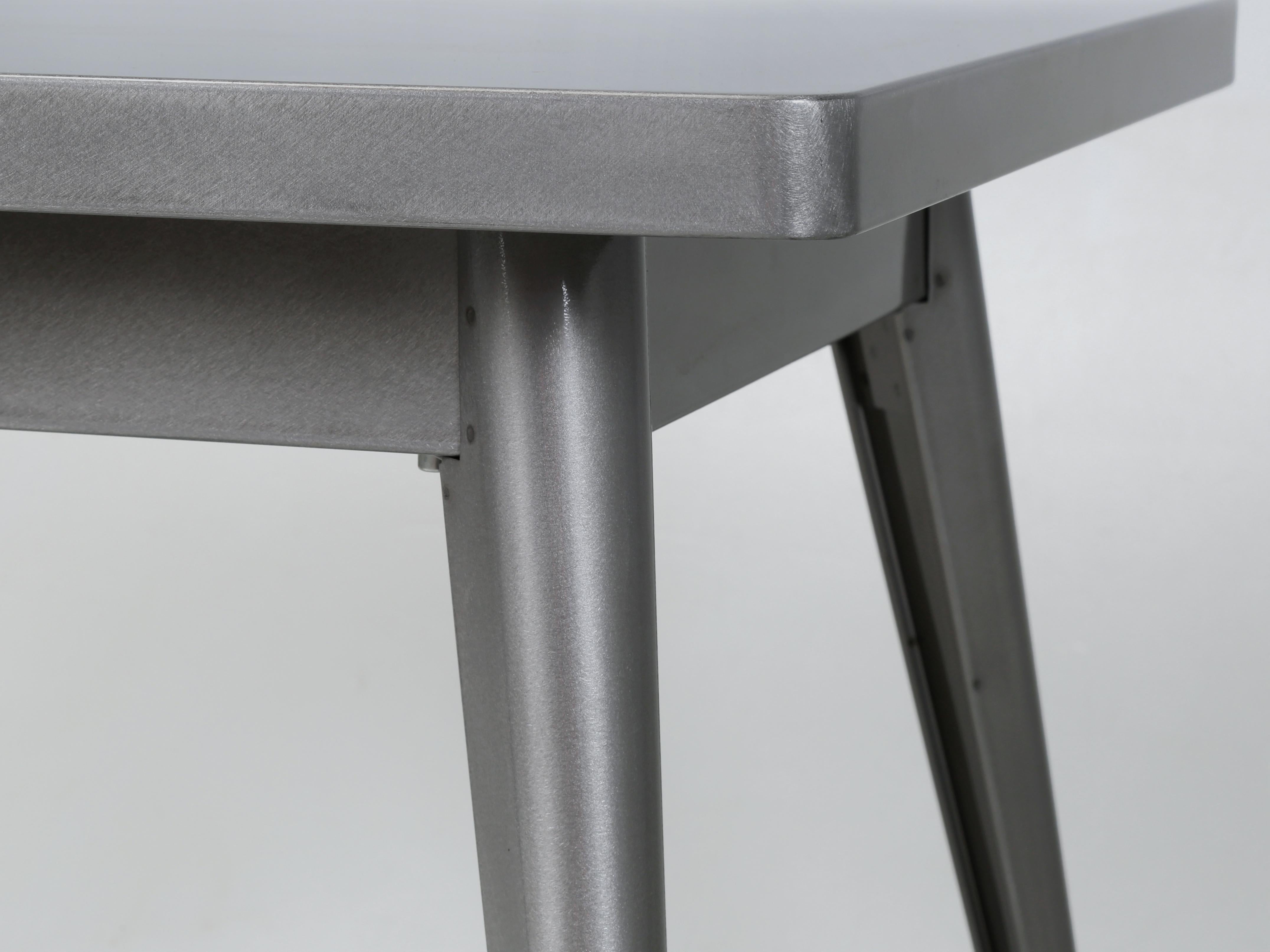 Tolix Steel Small Table Made in France Powder Coated Silver As New Condition For Sale 2