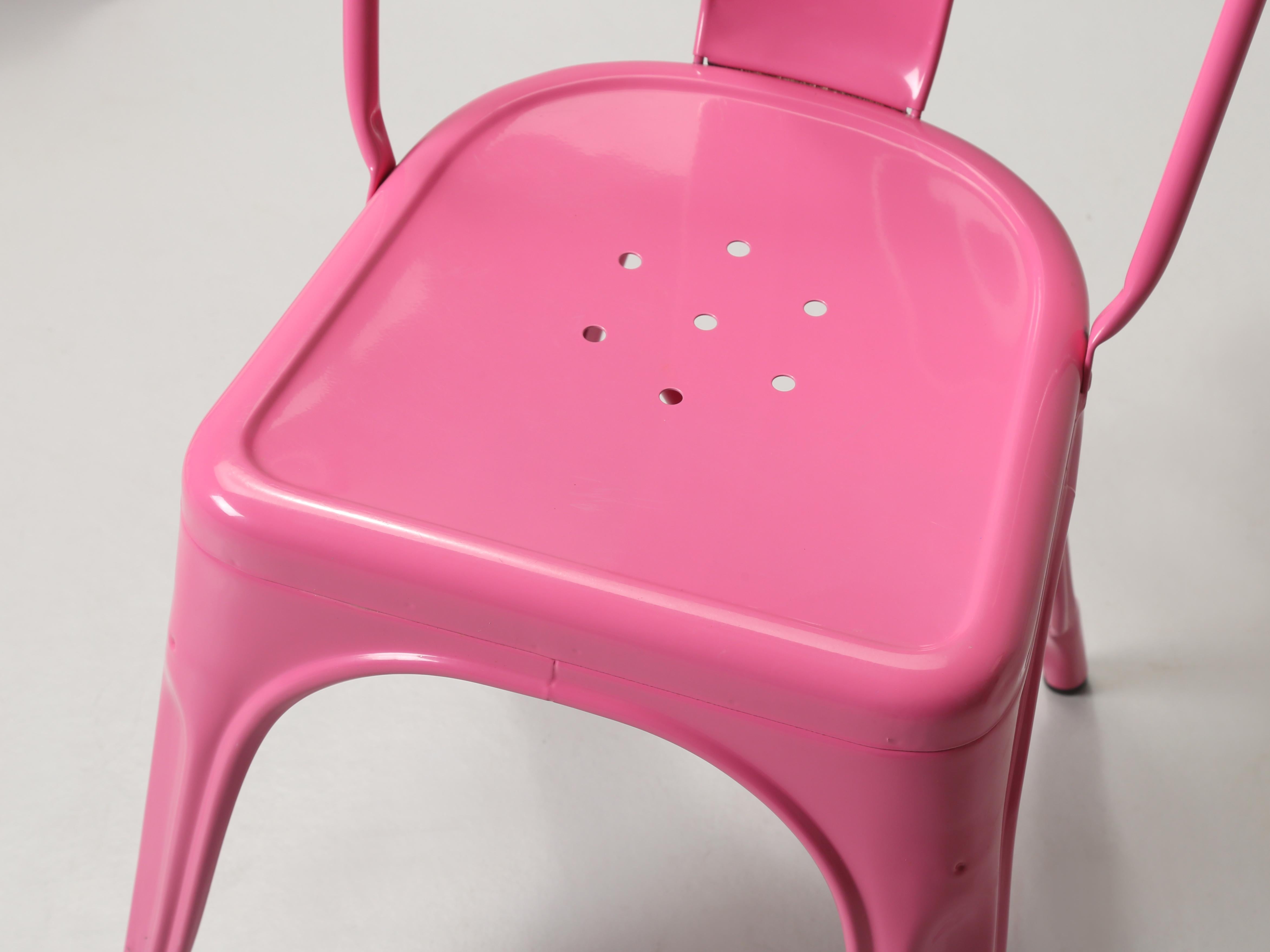 Tolix Steel Stacking Chairs in a Wonderful Hot Bubble Gum Pink Set of (4) In Good Condition For Sale In Chicago, IL