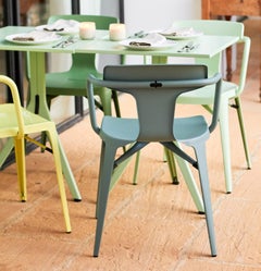 Silla Tolix T14 para Exteriores Pintada en Rojo Chili