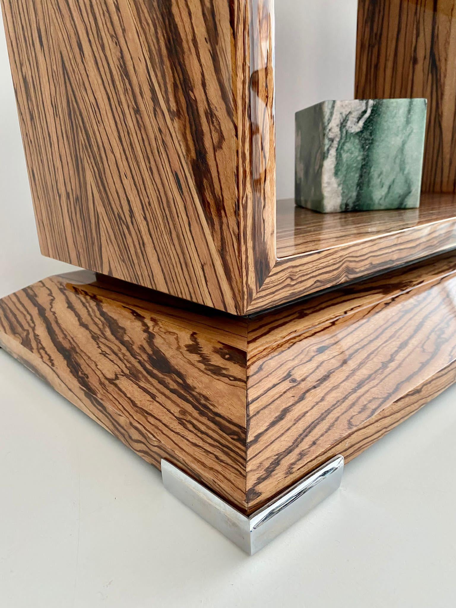 Lacquered Tolkien Small Bookshelf For Sale