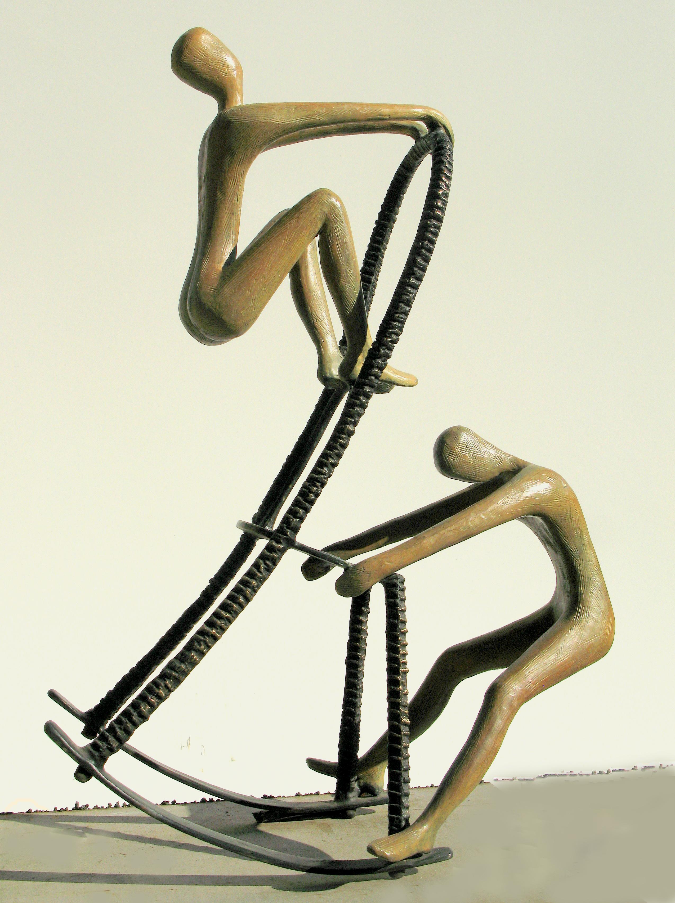Tolla Inbar, Pegasus,  sculpture en bronze, sculpture swing, aide mutuelle, androgyne, sculpture spirituelle, artiste international, artiste israélien, sculpture figurative, art