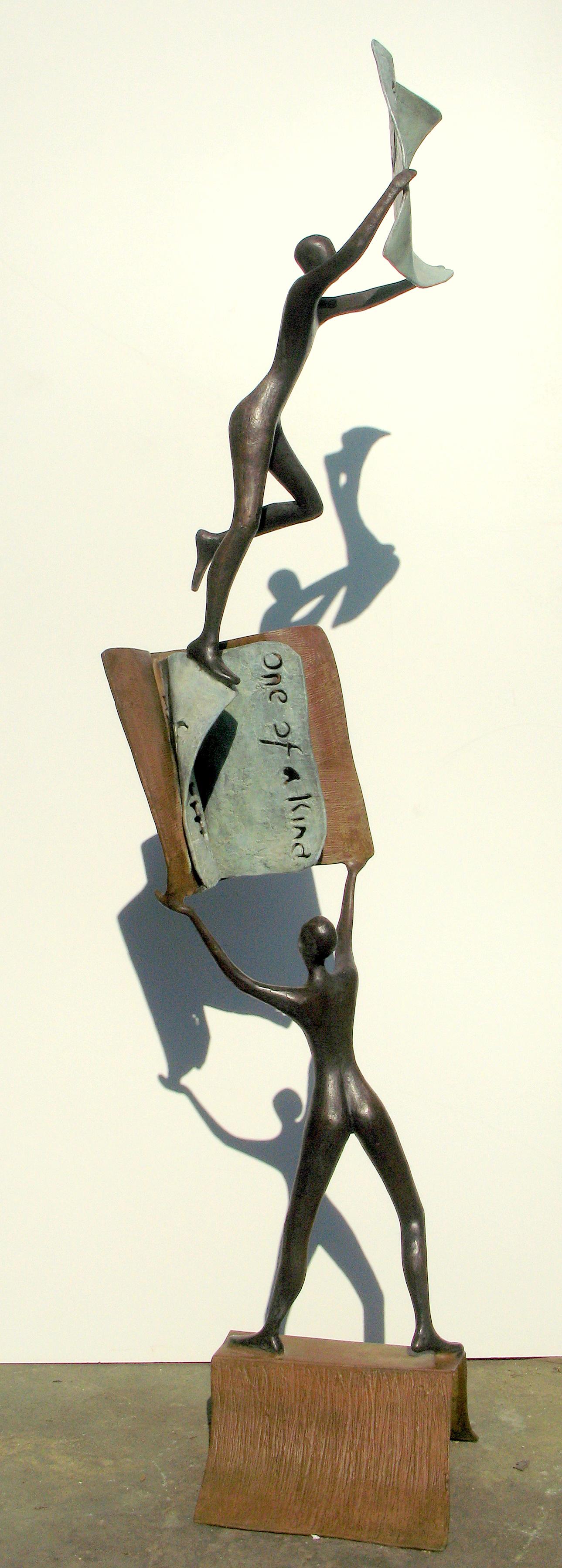 Tolla Inbar, Il mio primo libro, scultura in bronzo, Artista internazionale, Artista israeliano, Scultura figurativa, , arte