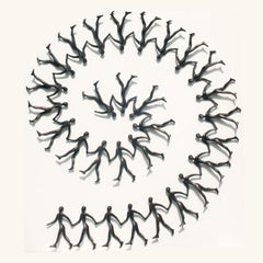Tolla Inbar, Spiral circle of life, Black sculpture