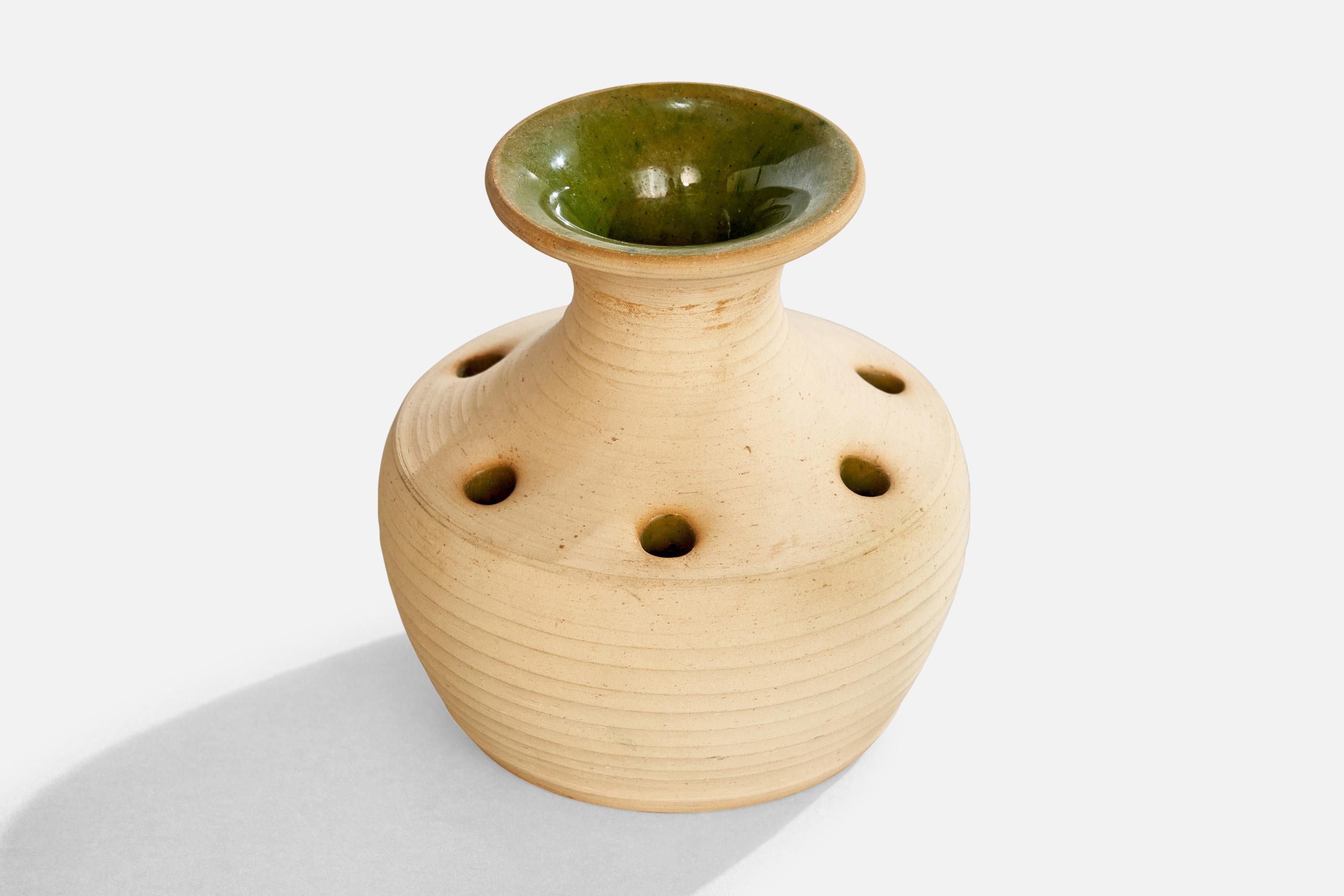 Svedese Tolla Keramik, Vaso, Ceramica, Svezia, anni '60 in vendita