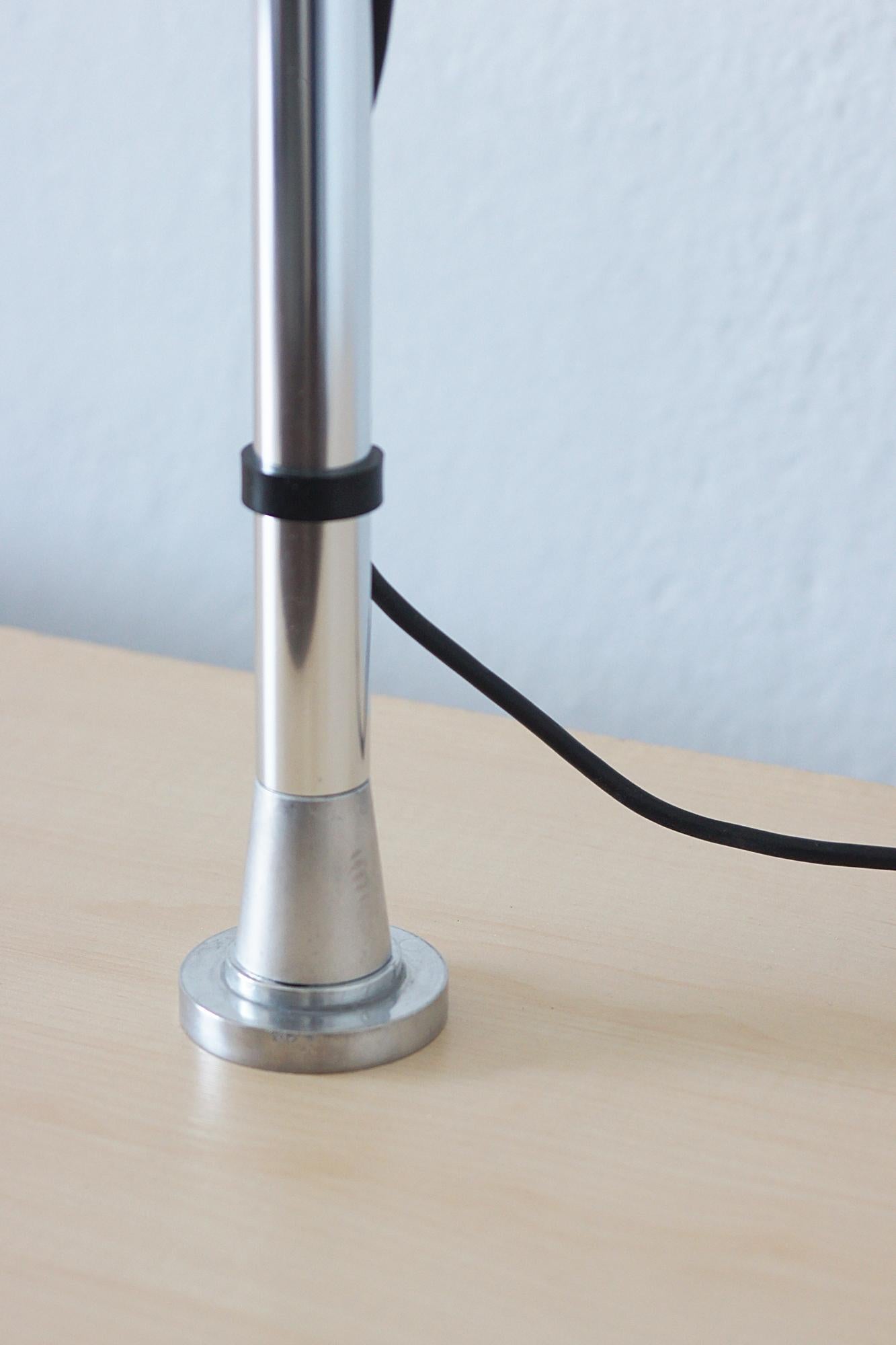 Mid-Century Modern Tolomeo Basculante Table Lamp by M. D. Lucchi and G. Fassina for Artemide For Sale