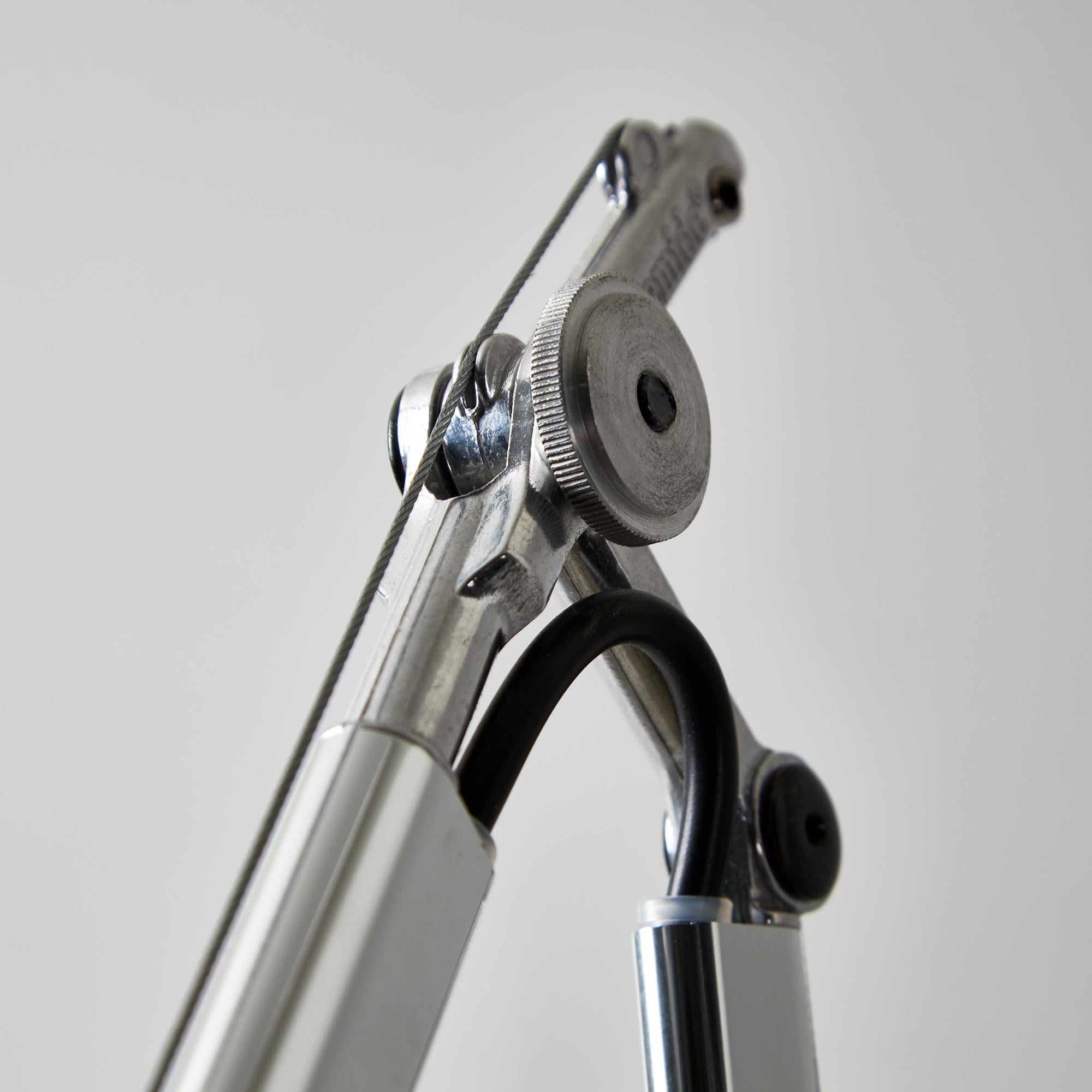 Tolomeo Braccio von Giancarlo Fassina und Michele de Lucchi für Artemide 5