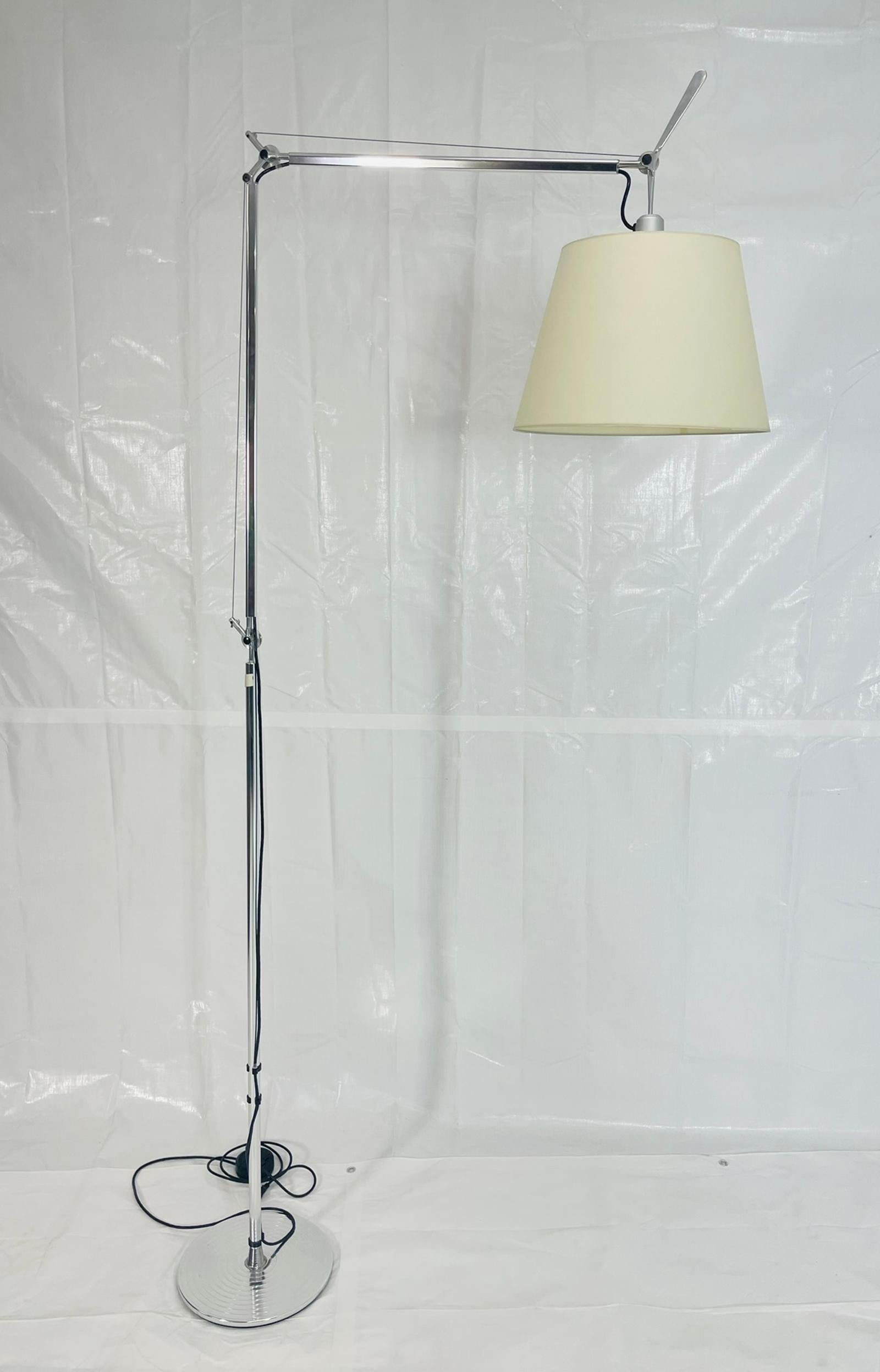 Ungherese Lampada da terra Tolomeo Mega Terra di De Lucchi & Fassina per Artemide in vendita