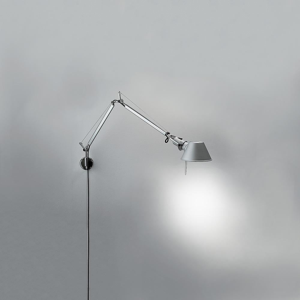 An extension to the iconic Tolomeo family, Tolomeo wall combines the body of the Tolomeo table lamp with a surface or j-box mounting wall support, allowing for a wall lighting solution that provides flexibility and style.

Materials:
Arms and