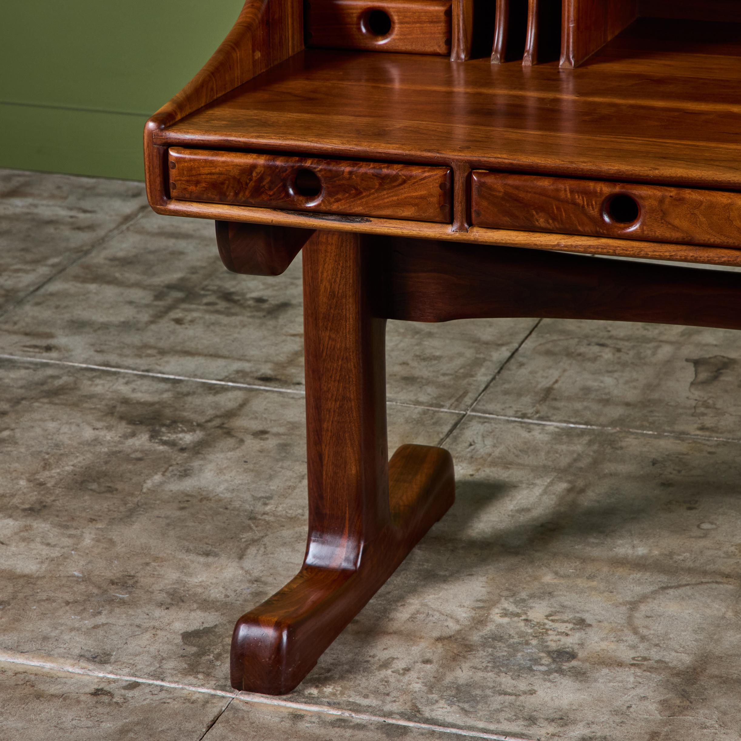 Bureau d'artisanat Tom Bendon Studio en vente 11