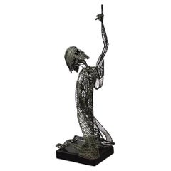 Tom & Bob Bennett 25" Wire Metal Sculpture of Jesus Man on Knees Pointing Up