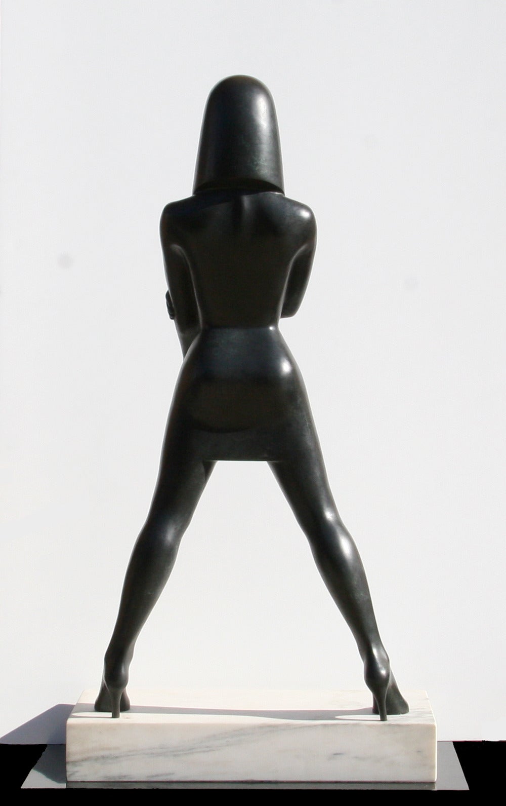 Chica de Memphis, escultura pop art de bronce de Tom Coffin en venta 1