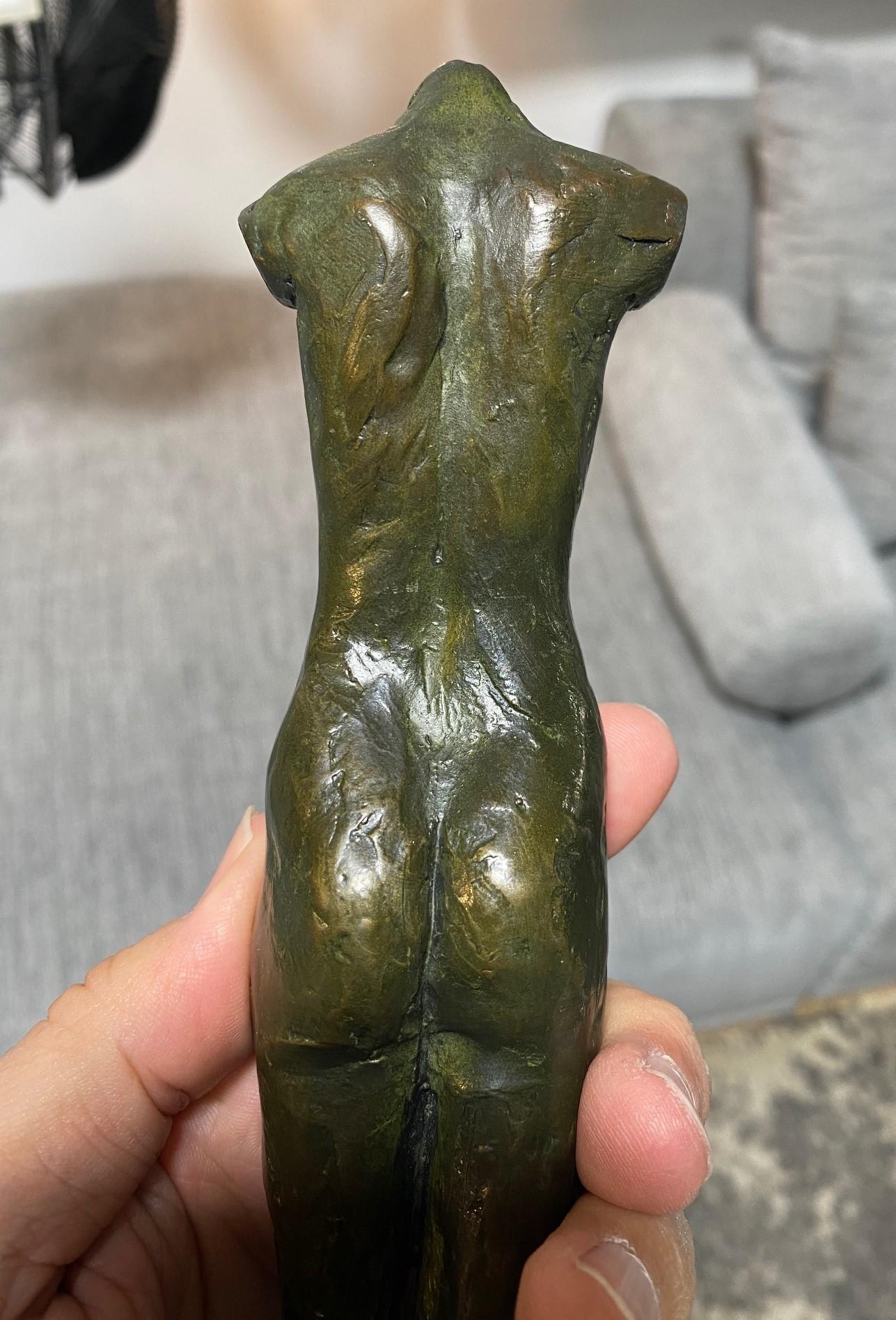Figurative Bronze-Skulptur einer nackten Frau, Tom Corbin, signiert, limitierte Auflage 10