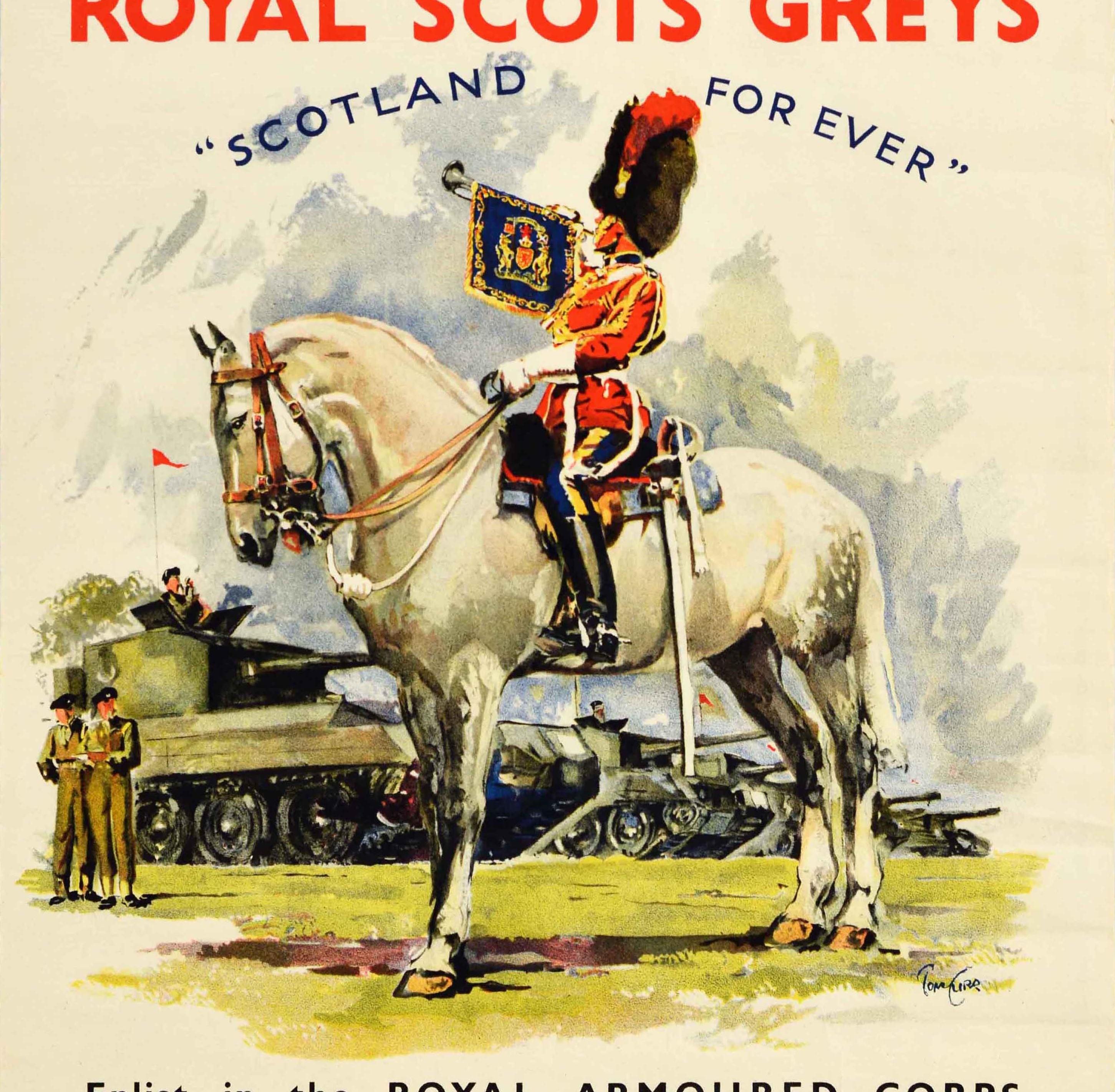 Original-Rekrutierungsplakat der Armee mit einem Kunstwerk des schottischen Werbegrafikers Tom Curr (1887-1958), das einen Mann in Militäruniform auf einem Pferd vor Soldaten und Panzern zeigt, mit Fahnen auf dem Regimentsabzeichen und der