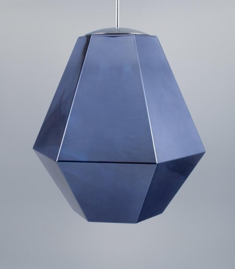 Tom Dixon, British designer. Hexagonal ceiling pendant in polycarbonate. For Sale 1