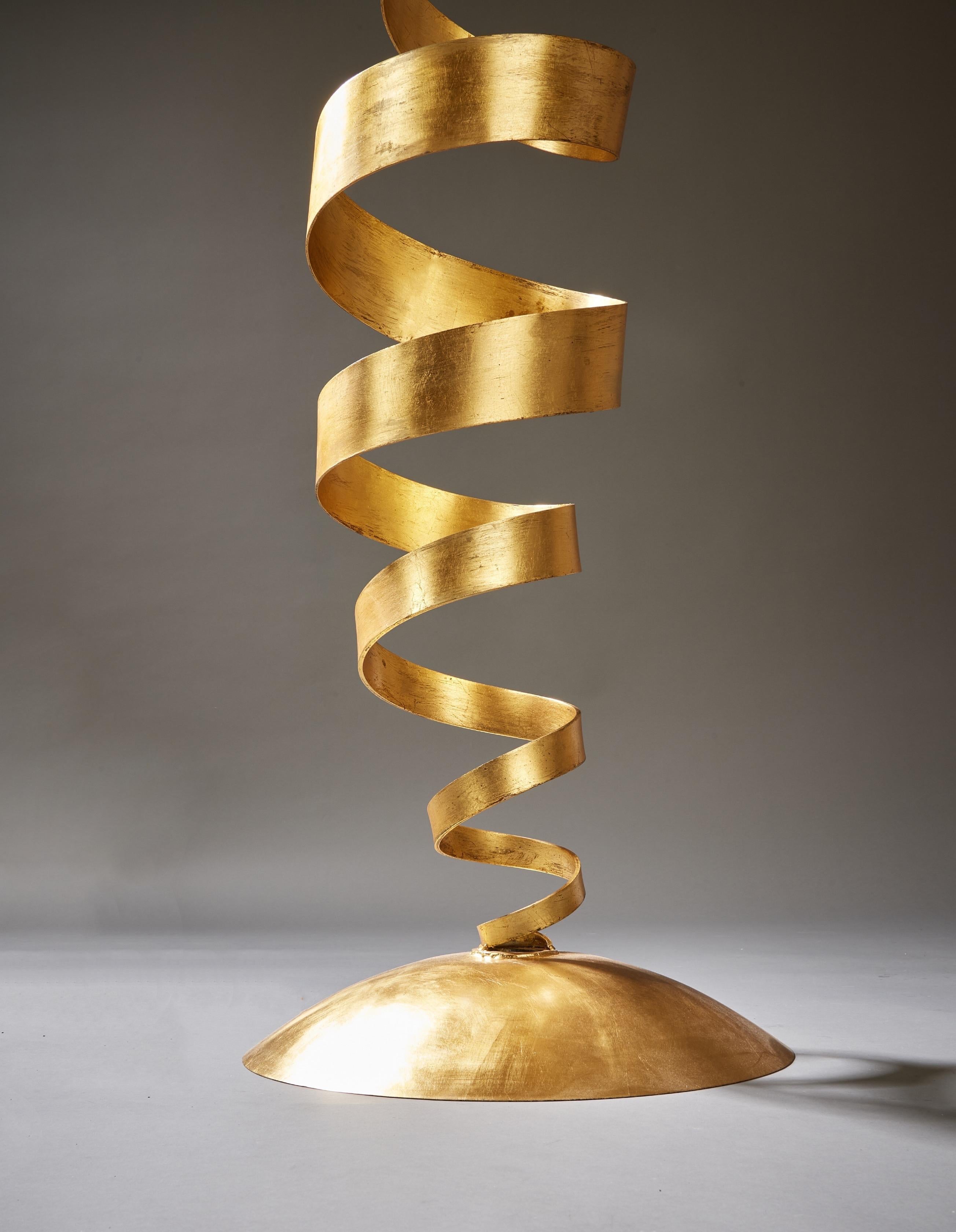 Tom Dixon, ancienne paire de lampadaires cinétiques en spirale en feuille d'or, UK 1988 en vente 7