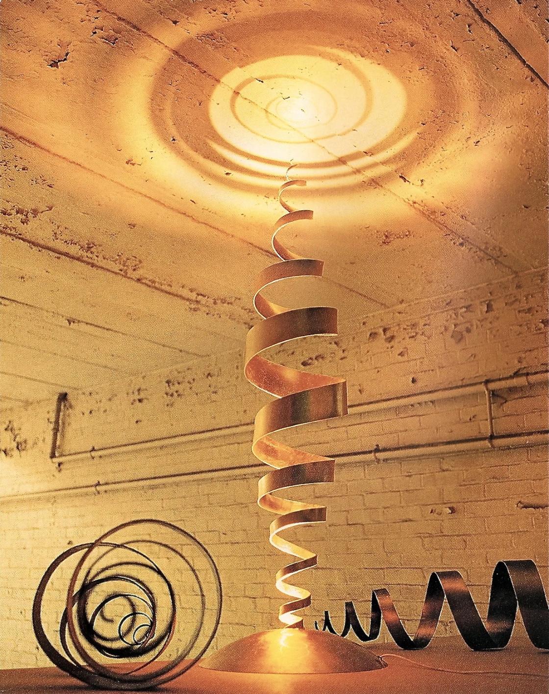Tom Dixon, frühes Paar kinetische Spiral-Stehlampen aus Blattgold, UK 1988 im Angebot 13