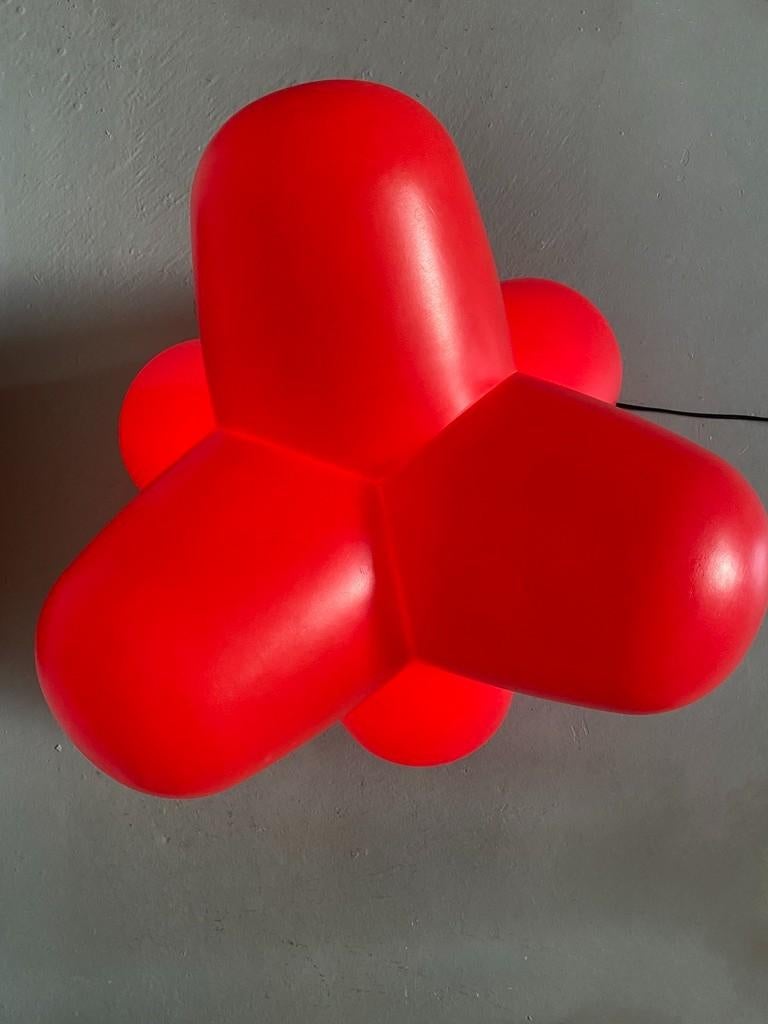 Plastic Tom Dixon iconic floorlamp 'Jack' in red