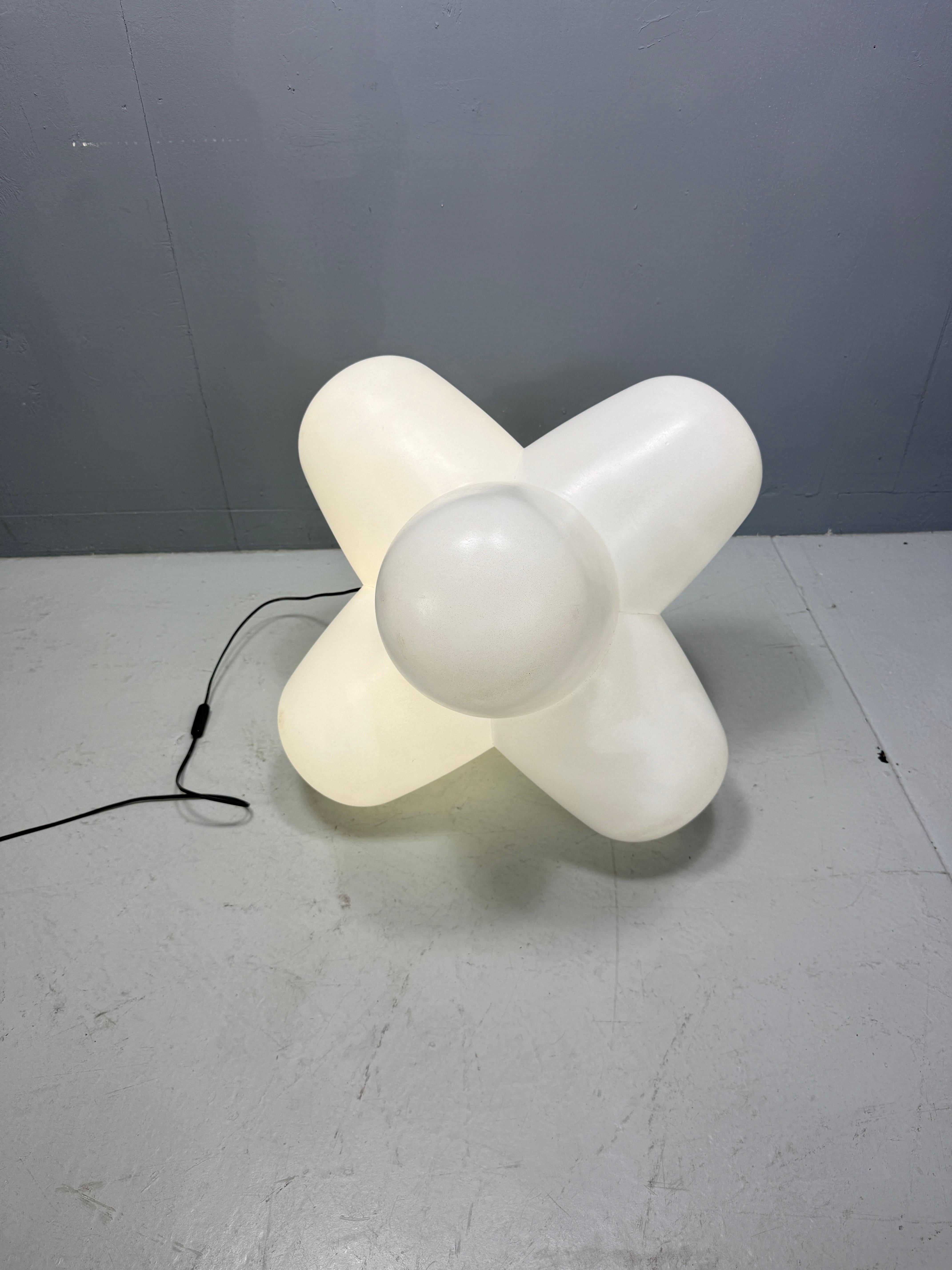 Tom Dixon emblématique tabouret de lampadaire empilable Jack 1994 - LAuréat du prix du design en vente 1