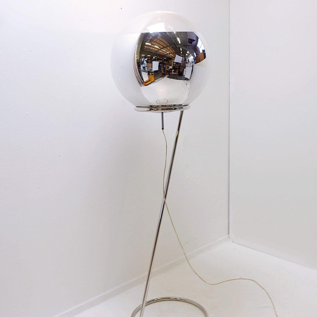 Lámpara de pie Tom Dixon Mirror Ball - Años 2000 en venta 8