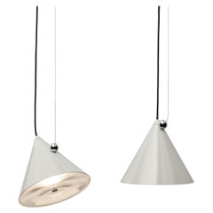 Tom Dixon 'Pose' 10-inch High Gloss Off-White Conical Adjustable Steel Suspension (pendentif en acier)