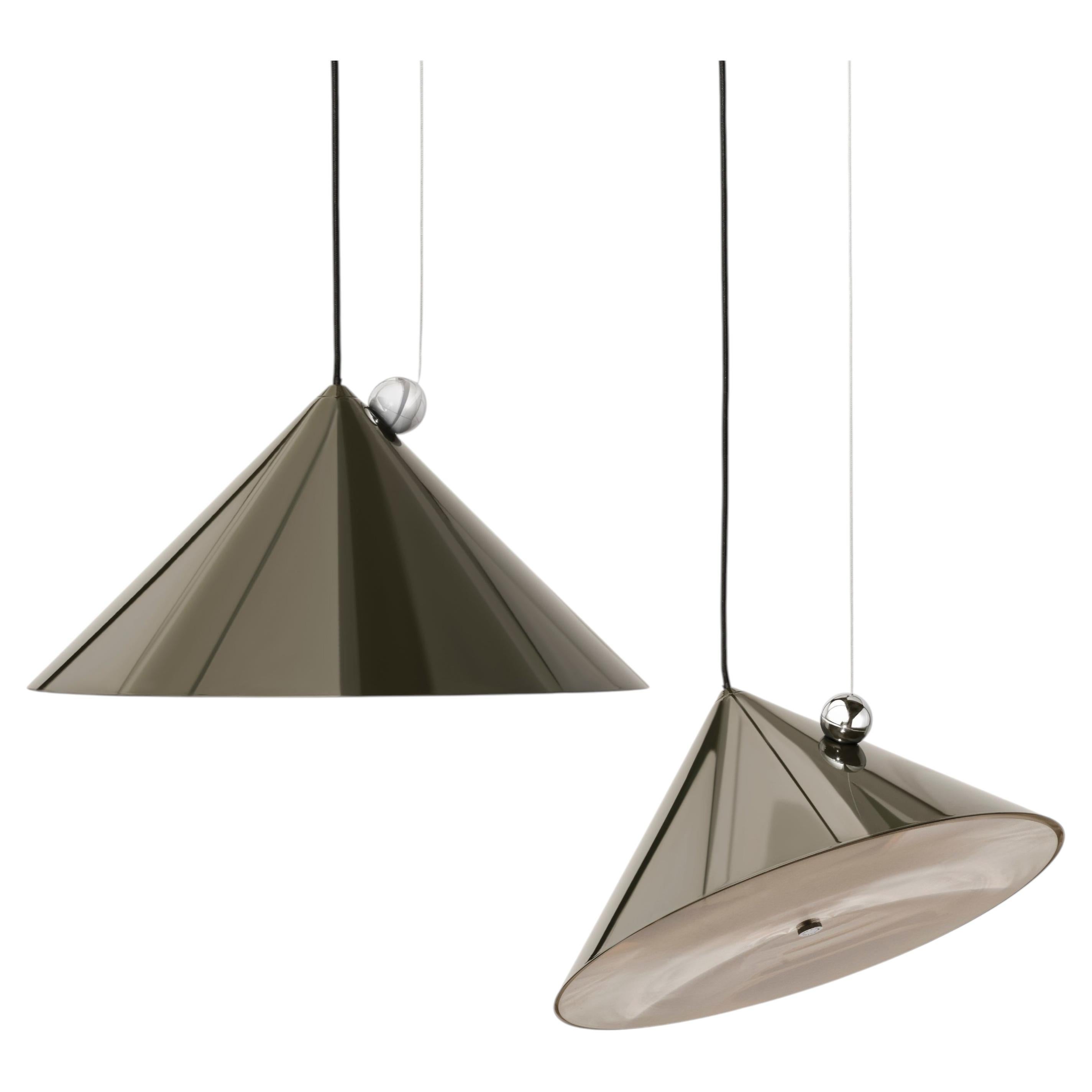 Tom Dixon 'Pose' - Pendentif conique ajustable en acier, vert Kelp, haute brillance