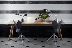 Tom Dixon Escritorio de madera maciza 'Slab' en roble natural