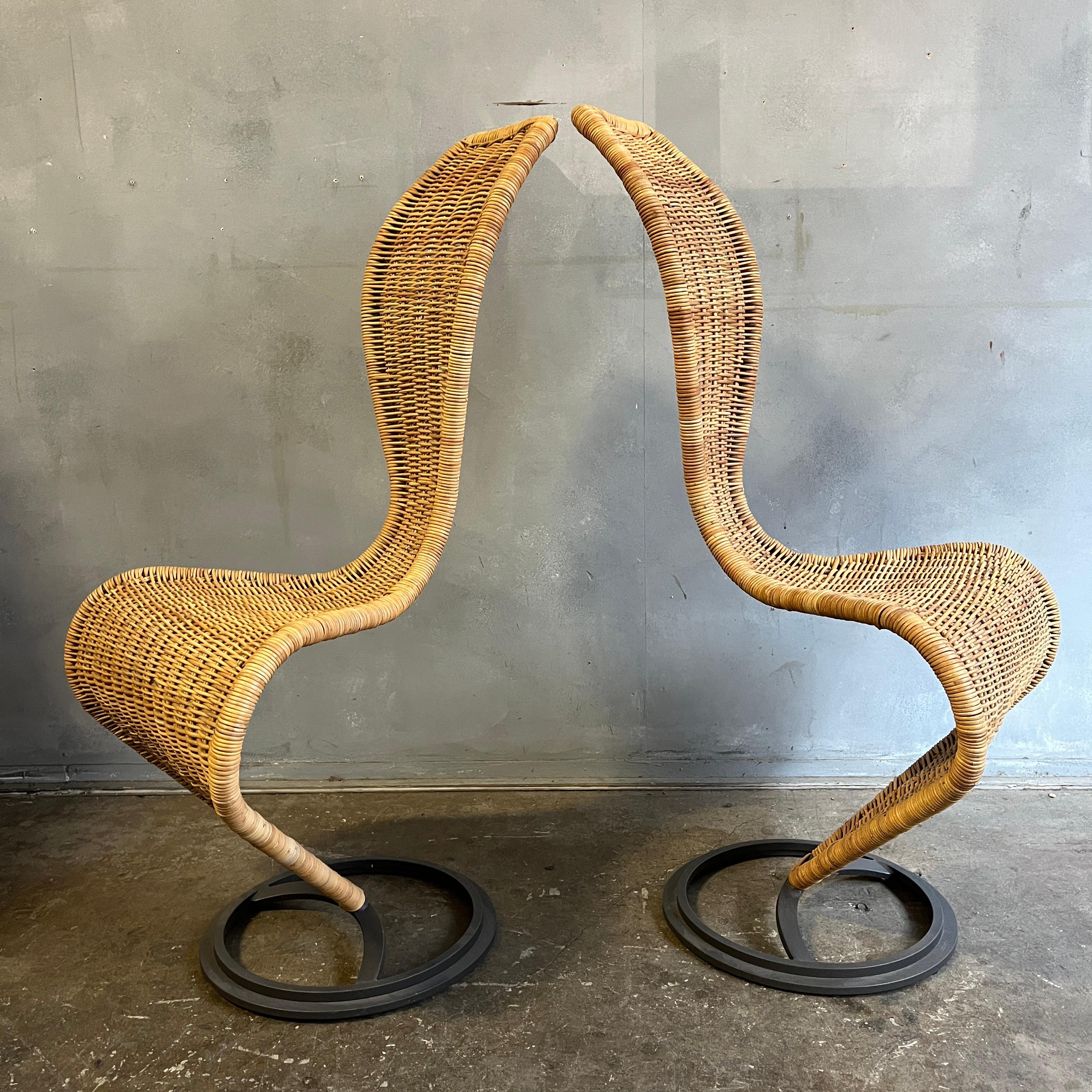 Tom Dixon Wicker S-Chair, 'Pair' In Good Condition For Sale In BROOKLYN, NY