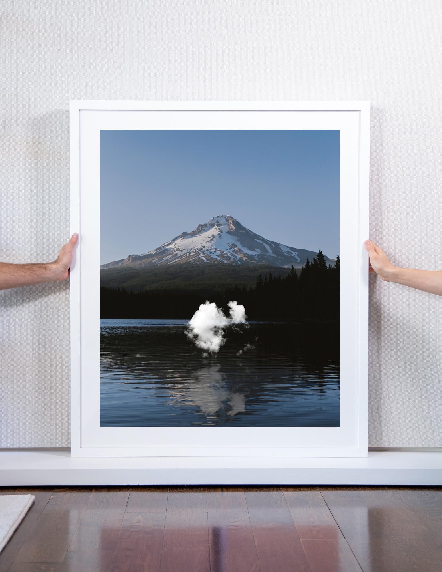 Wolken-Tanz – Photograph von Tom Fabia
