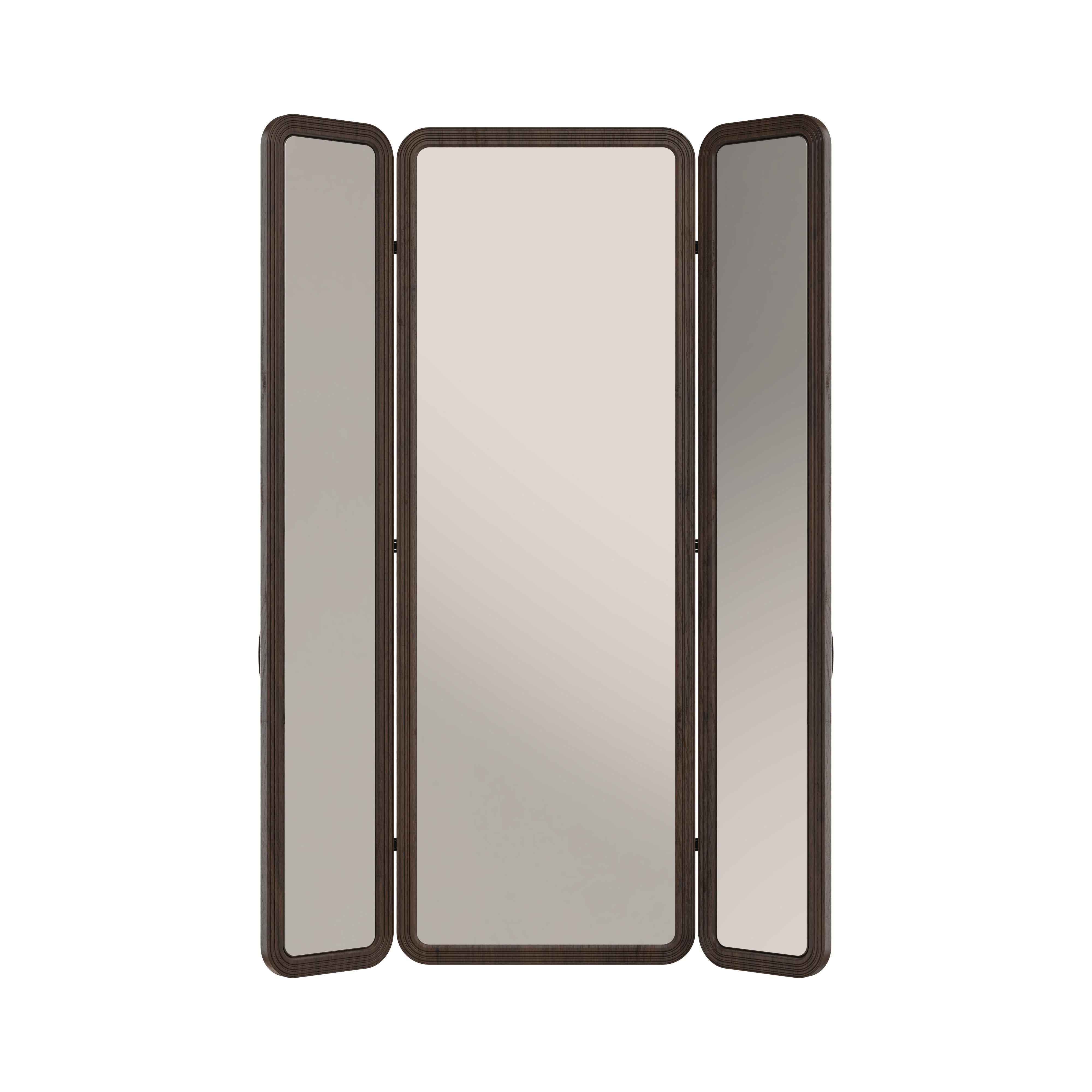 Tom Folding Mirror Nussbaum Holz Rattan Made in Portugal von Wood Tailors Club im Angebot 1