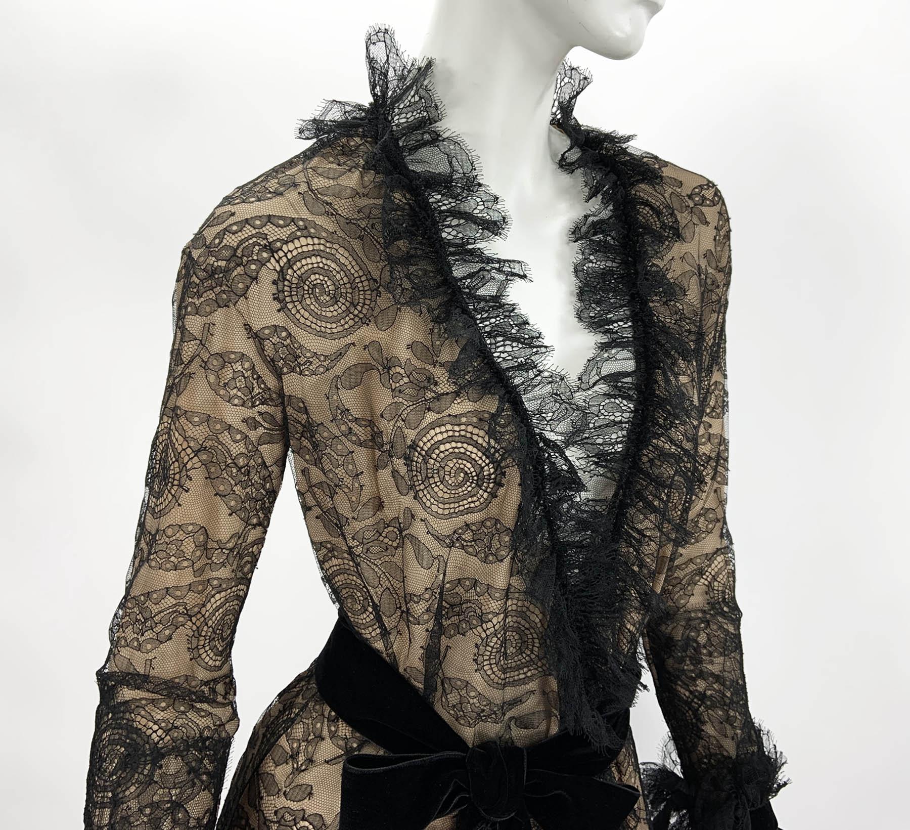 Tom Ford 1st Collection F/W 2011  Black Lace Velvet Sexy Wrap Dress Italian 40 For Sale 6