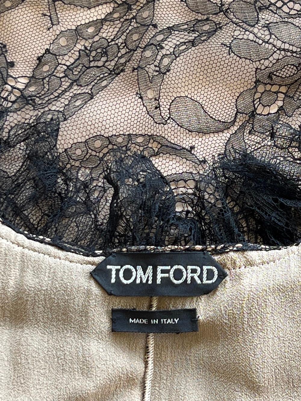 Tom Ford 1st Collection F/W 2011  Black Lace Velvet Sexy Wrap Dress Italian 40 For Sale 10