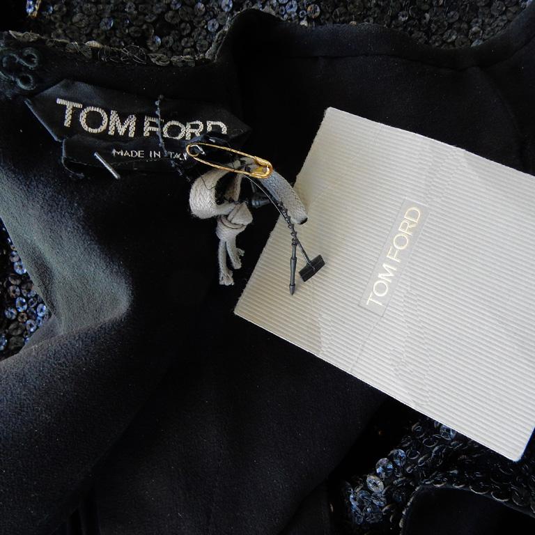 Tom Ford - Robe noire sexy et élégante à sequins, 21,5 carats  Nwt, Neuf avec étiquette en vente 4
