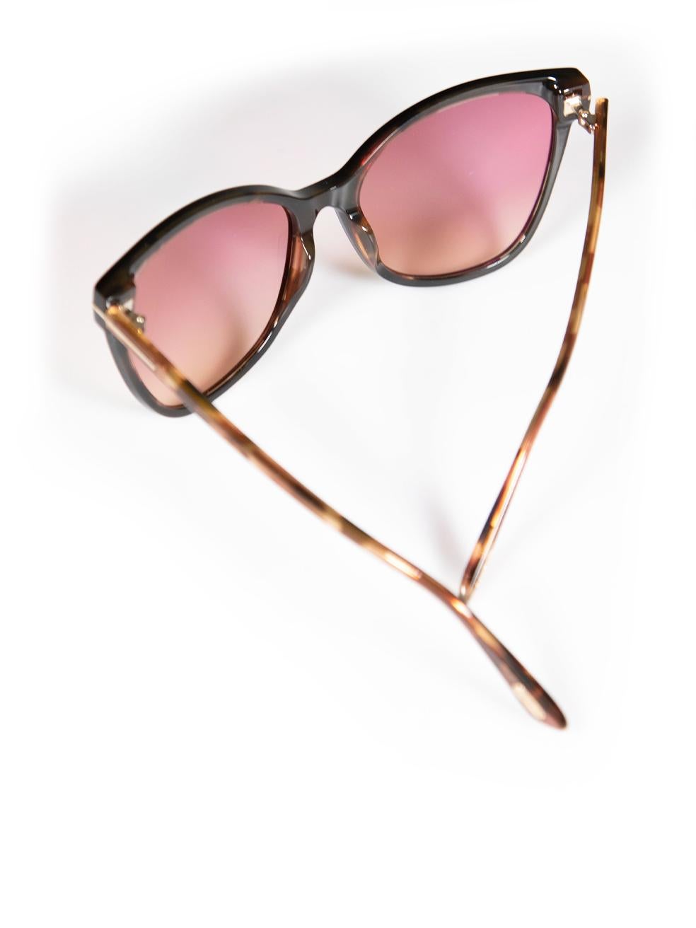 Tom Ford Ani Pink Gradient Cat Eye Sunglasses For Sale 3