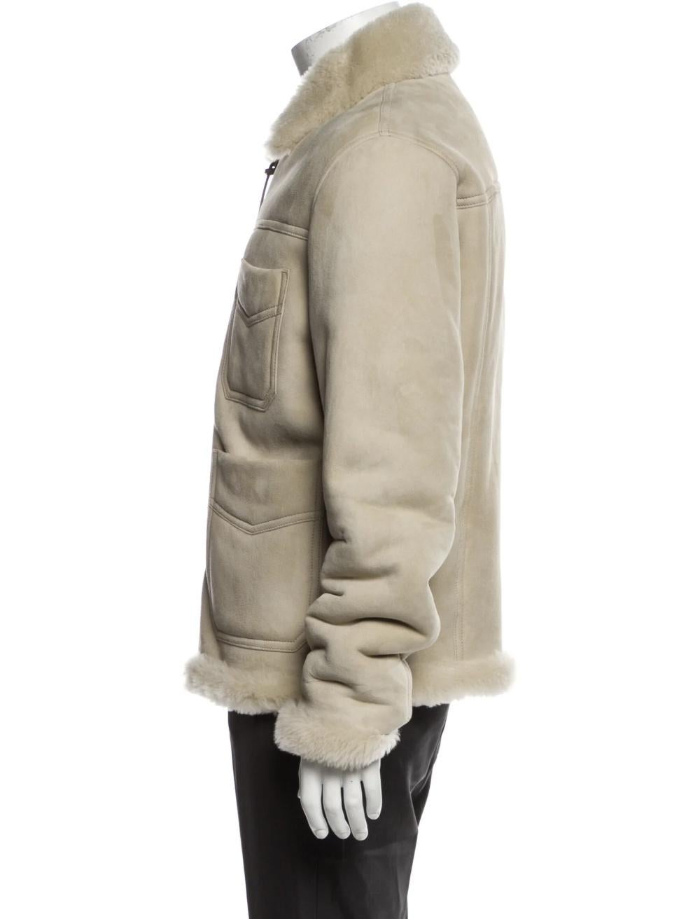 Beige Tom Ford Giacca in pelle scamosciata foderata di shearling beige in vendita