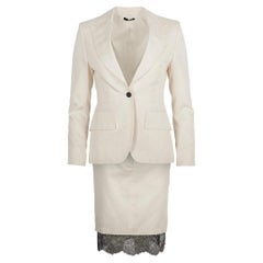 TOM FORD BEIGE SKIRT SUIT w/BLACK LACE size 40 - 4