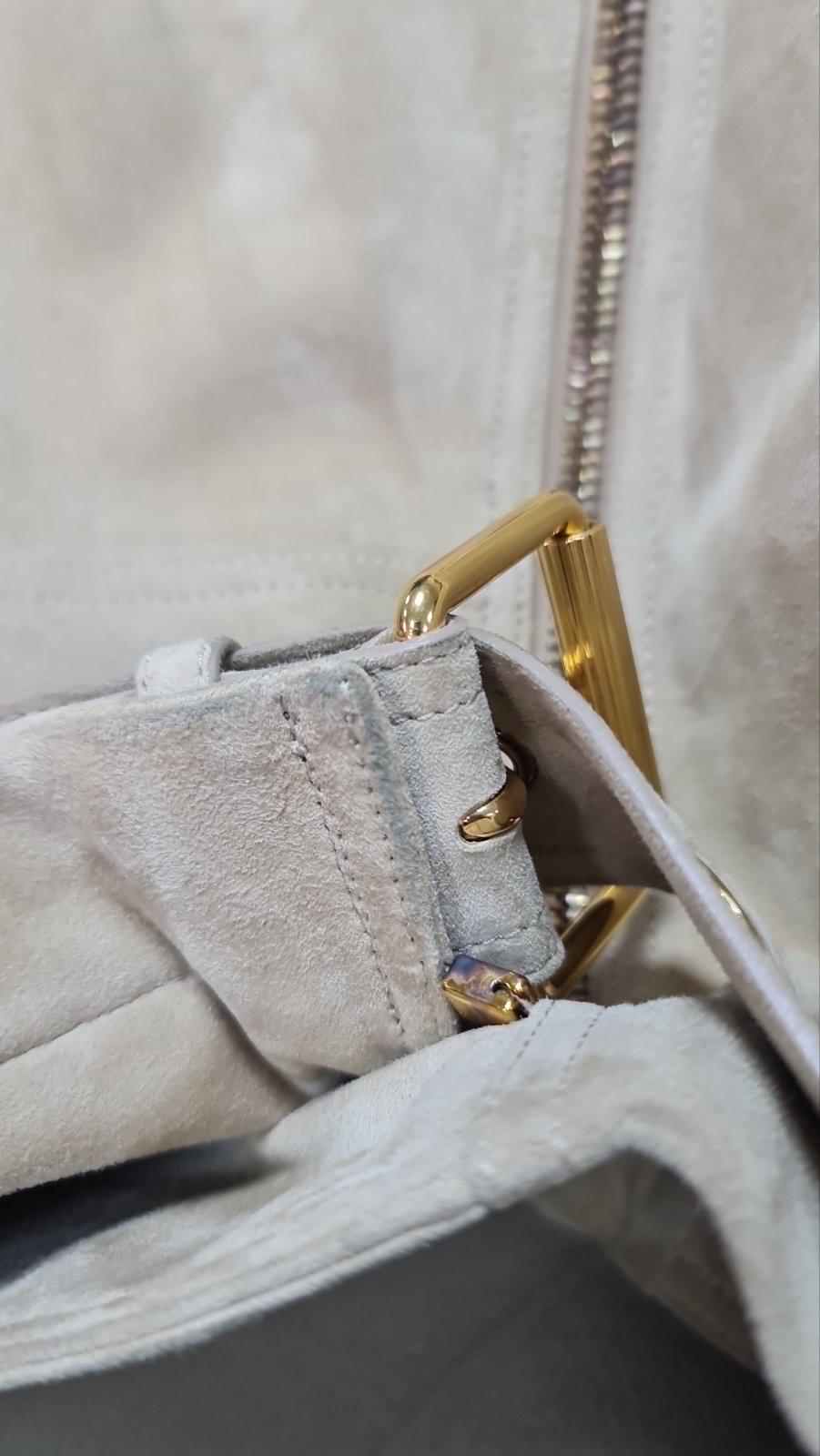 Tom Ford Beige Suedet Gold Hardware Jacket Size 40 For Sale 3