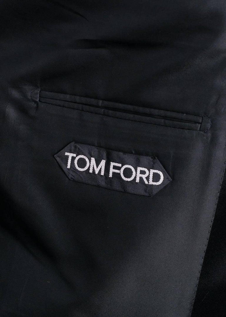 Tom Ford Black 100% Wool Satin Trim Peak Lapel Windsor Tuxedo For Sale ...