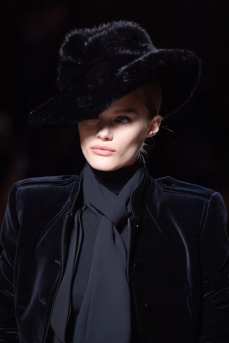 TOM FORD black WIDE BRIM FAUX FUR Hat One Size Fox and Mink Fur Hat-Large Brim Fur Hat – Madison Avenue  main image 3