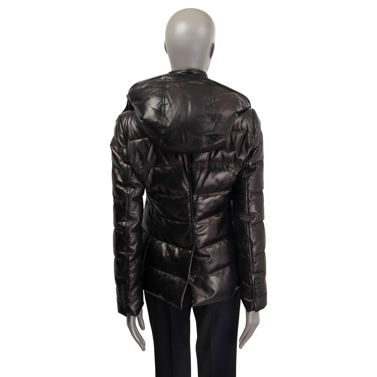 Tom Ford nero 2021 PELLE MORBIDA QUILTED SHORT PUFFER Giacca 38 XS in vendita 1