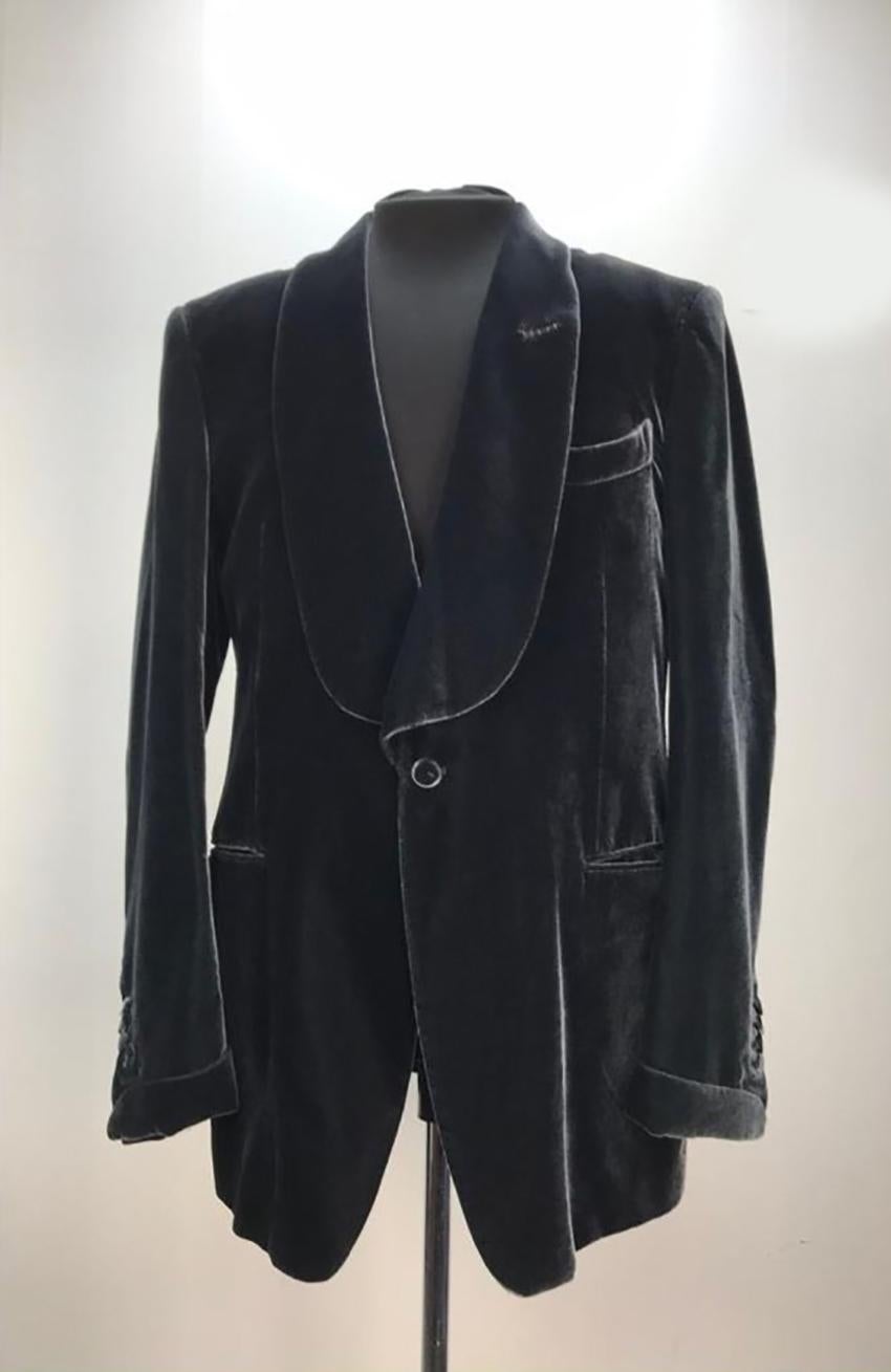 TOM FORD 
Evening Blazer for Men 
Brand new condition, without tags
Content: 84% rayon viscose, 16% rayon cupro
IT 58 - US 48

Name of celerity will be disclosed after sale complete

100% authentic guarantee 
 
PLEASE VISIT OUR STORE FOR MORE GREAT