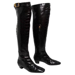 Botas altas hasta la rodilla de piel de cocodrilo negra Tom Ford