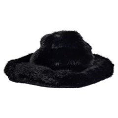 Cappello in pelliccia sintetica nera Tom Ford