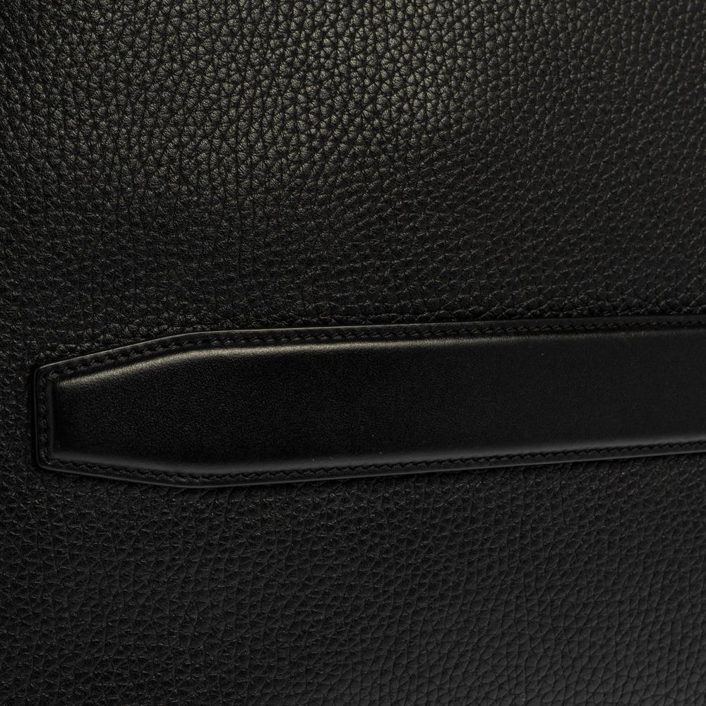 Tom Ford Black Grain Leather Buckley Zip Portfolio In Good Condition In Dubai, Al Qouz 2