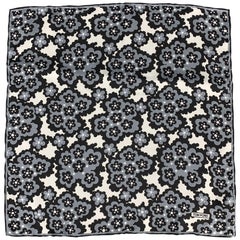 TOM FORD Black 
Grey Print Silk Pocket Square