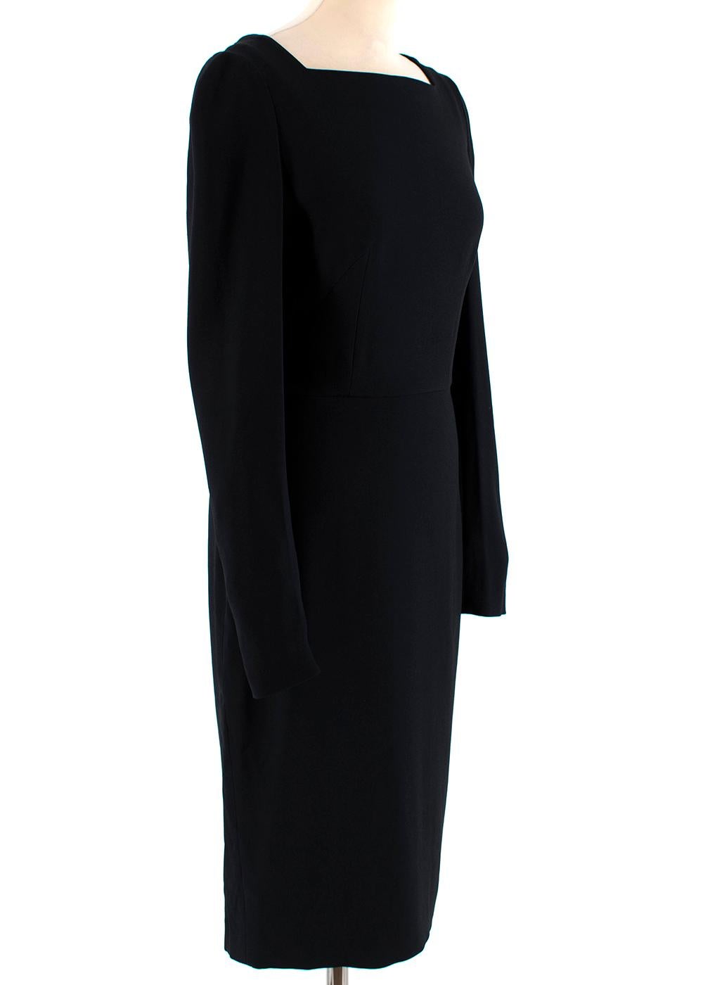 Tom Ford Black Keyhole Back Midi Fitted Dress

- Black fitted dress
- Cut-out keyhole back with gold ring 
- Square neck
- Darted front 
- Midi-length
- Long sleeves
- Back slit
- Concealed side zip fastening
- Fully lined with silk