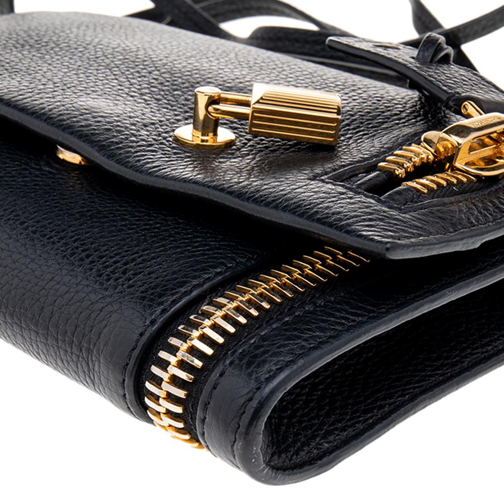 Tom Ford Black Leather Alix Zip and Padlock Crossbody Bag In Good Condition In Dubai, Al Qouz 2