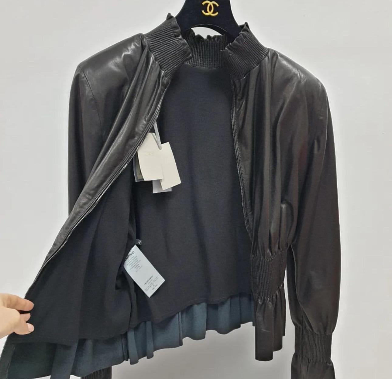 Tom Ford Black Leather Jacket Skirt Suit In Good Condition For Sale In Krakow, PL