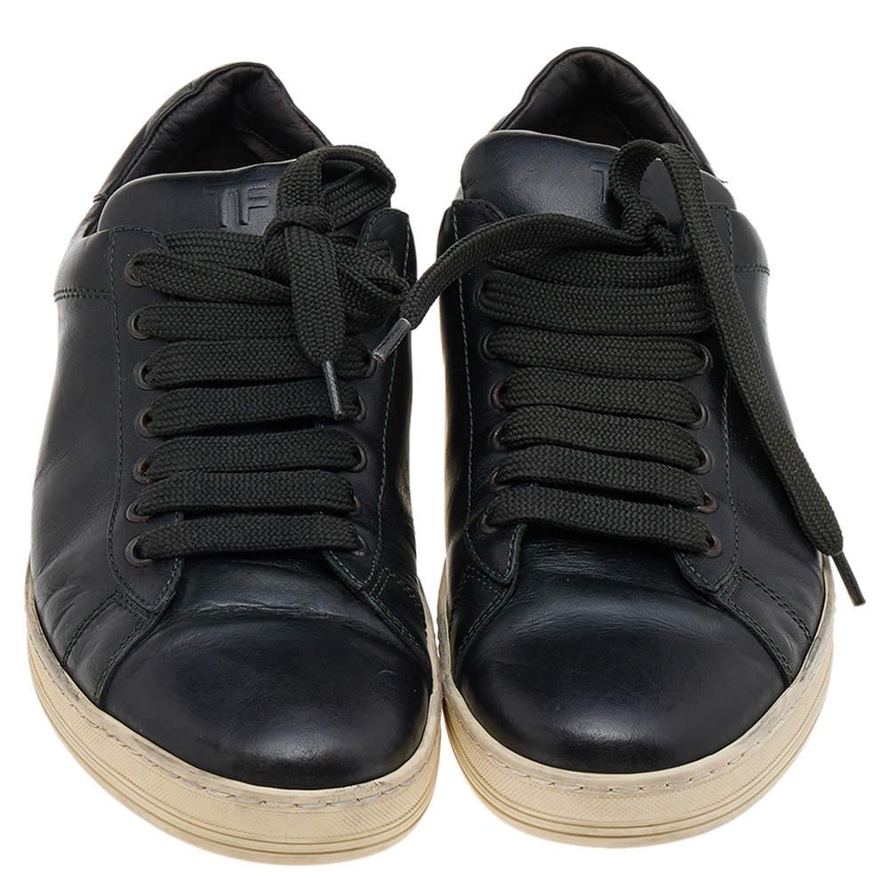 Tom Ford Black Leather Low Top Sneakers Size 42 For Sale 2
