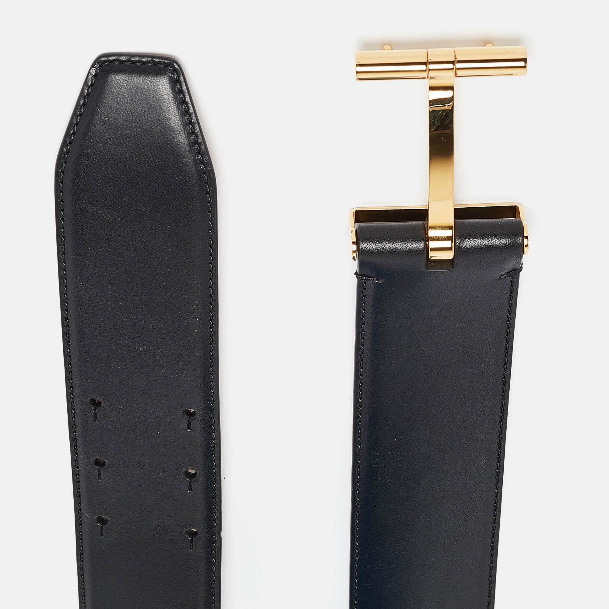 Tom Ford Black Leather T Buckle Wide Belt 75CM In Good Condition In Dubai, Al Qouz 2