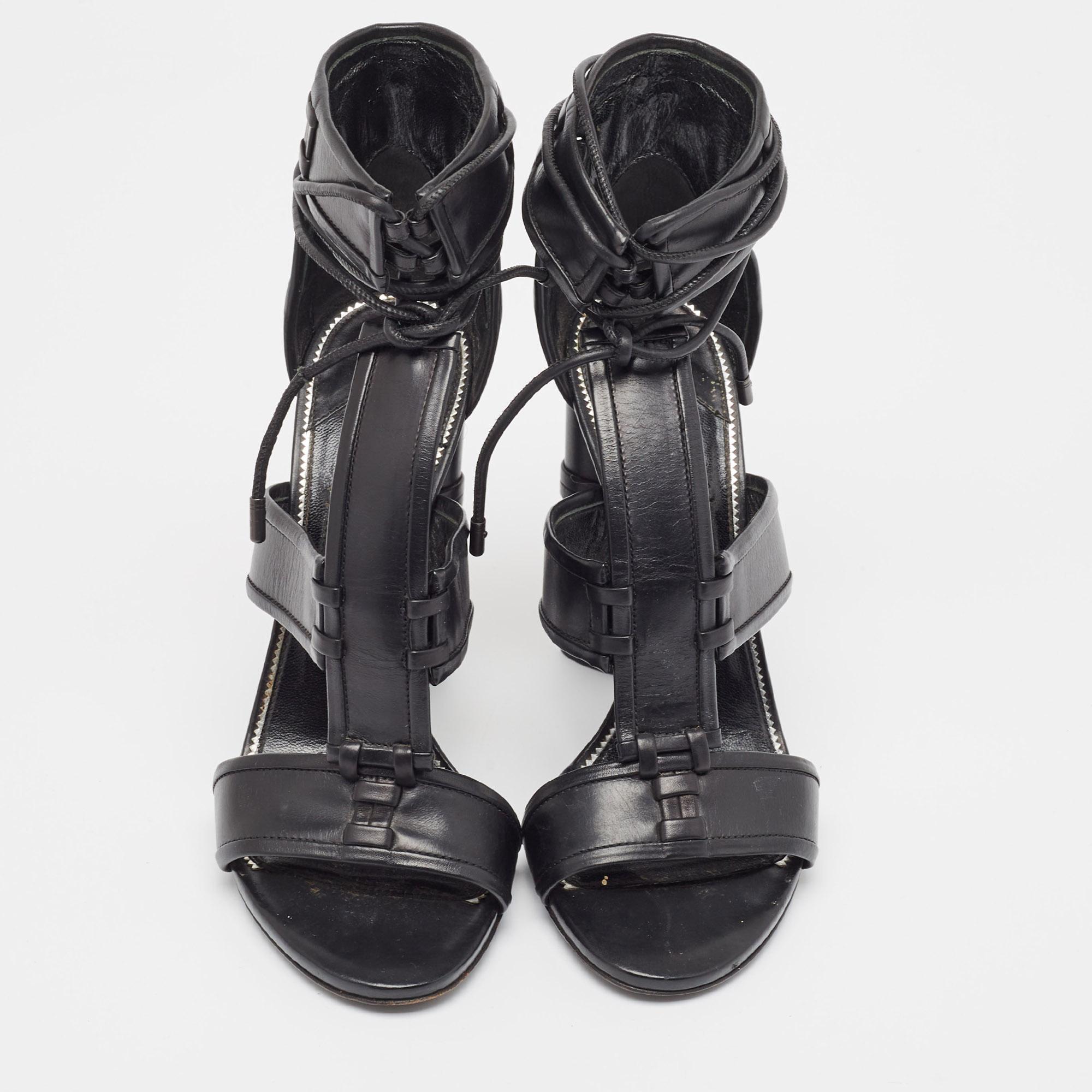 Tom Ford Black Paneled Leather Patchwork Ankle Strap Sandals Size 36.5 In Good Condition In Dubai, Al Qouz 2